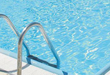Pubblicato il bando di gara per la gestione della piscina comunale