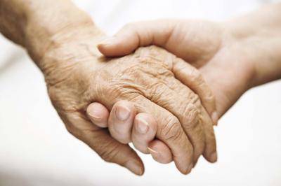 Alzheimer, dalla Regione fondi per servizi di cura e assistenza