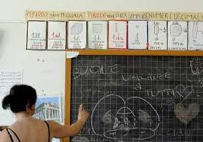 In Francia 1.400 euro in più ad ogni insegnante 