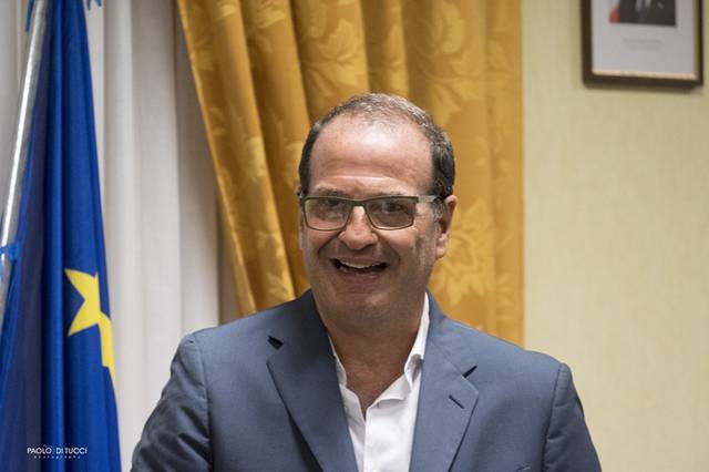 "Favole di luce" a Gaeta, il sindaco Mitrano durante la presentazione