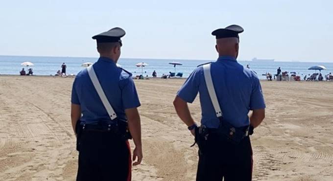 carabinieri spiaggia