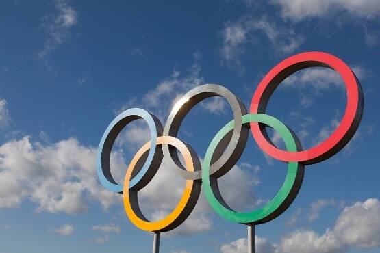 Atleti russi alle Olimpiadi di Parigi, Cio: “Decisione al momento opportuno”