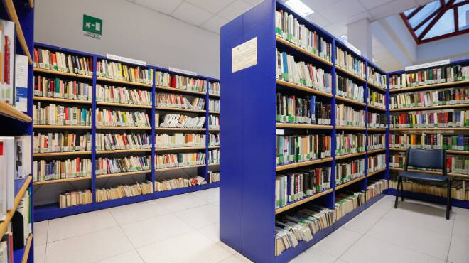 biblioteca comunale Pomezia