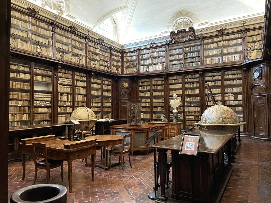 restauro biblioteca lancisiana santo spirito in saxia roma