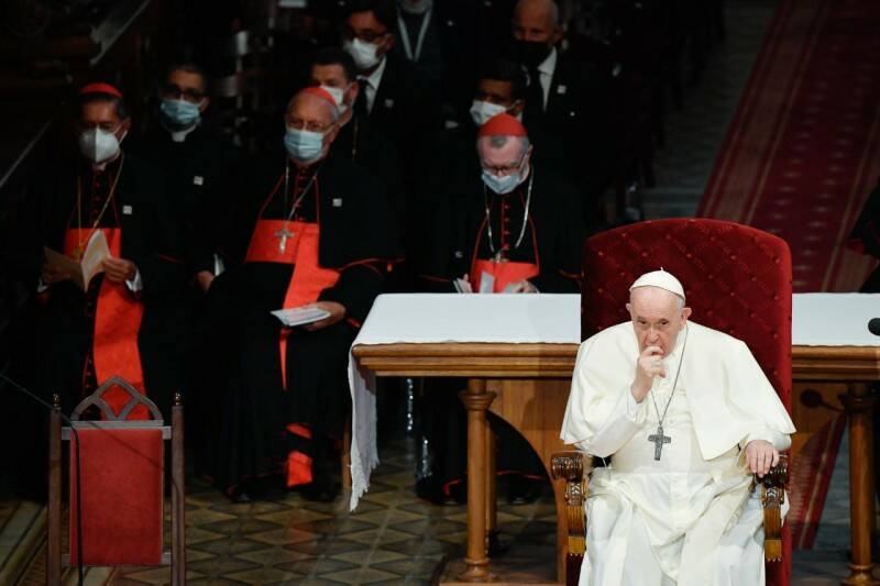 papa bratislava vescovi