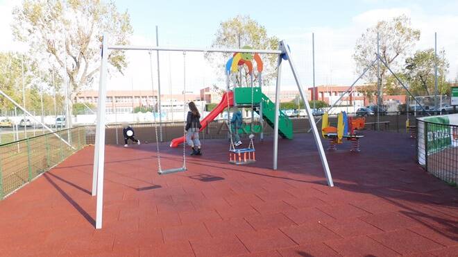 inaugurazione playground cantieri ater idroscalo ostia