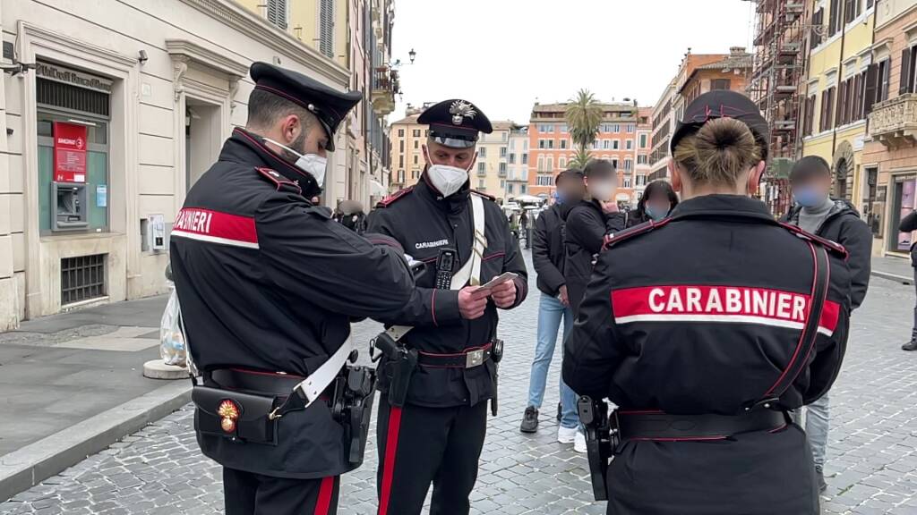 carabinieri, controlli green pass