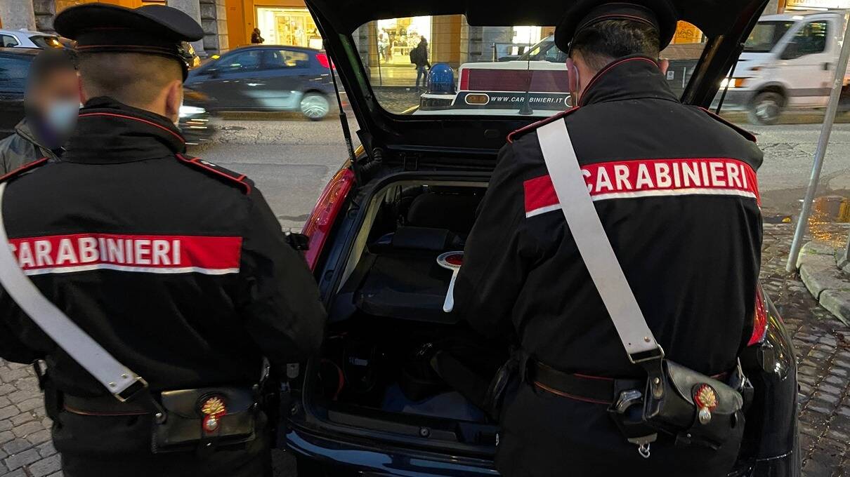 carabinieri roma, misure anti covid