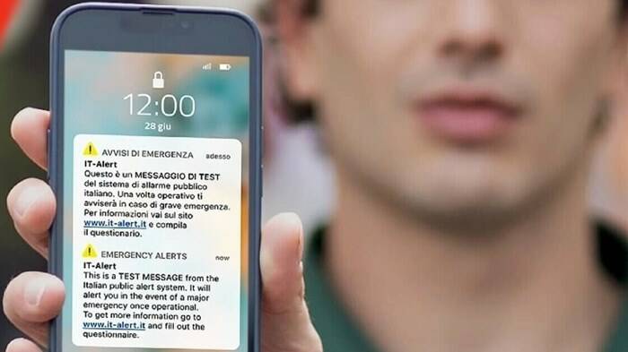 IT alert, oggi il test nel Lazio: cosa fare quando arriva il messaggio sms
