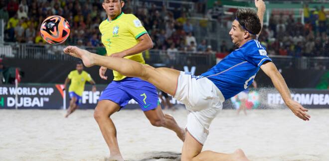 Mondiali di Beach Soccer, ltalia da applausi con il Brasile: è argento d’orgoglio