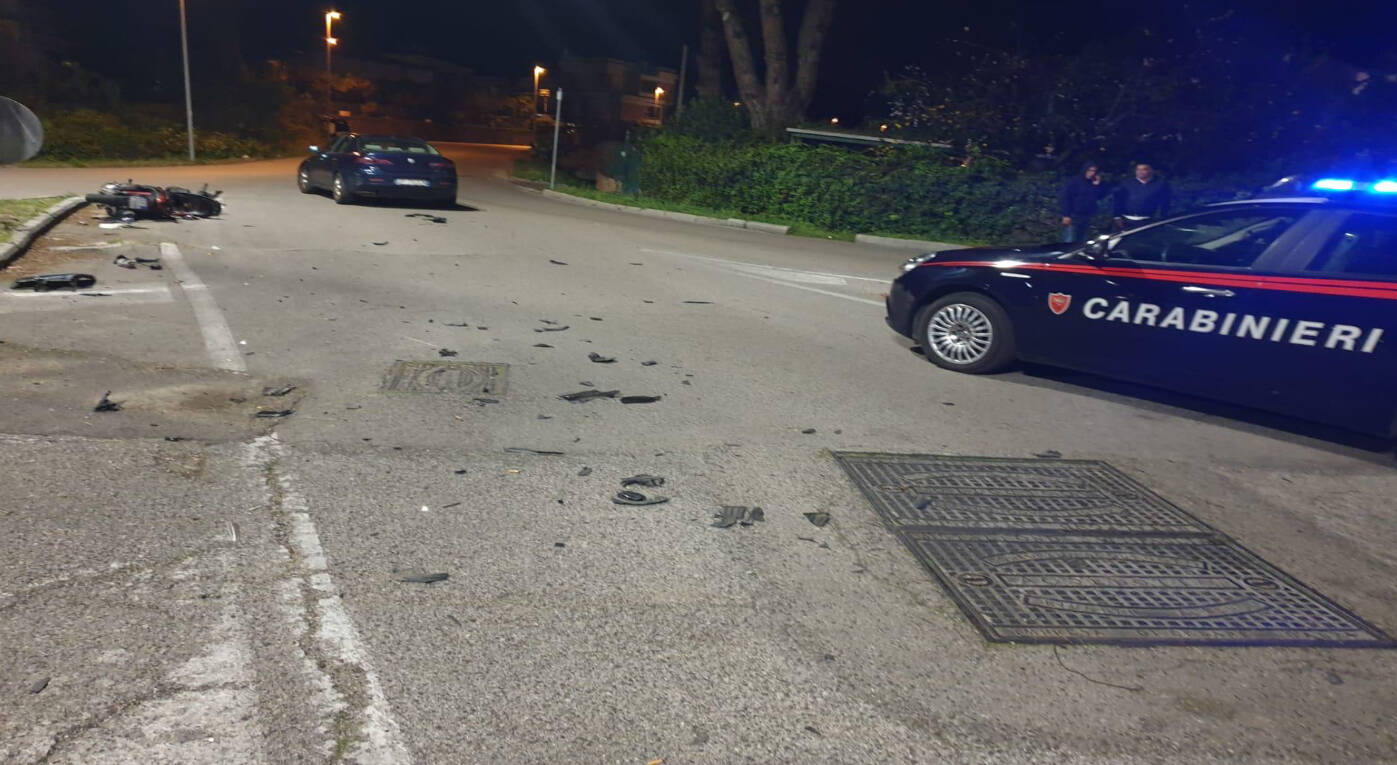 Gaeta, incidente sulla Flacca: scontro auto-scooter